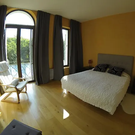 Apartment Du Chateau De Begue
