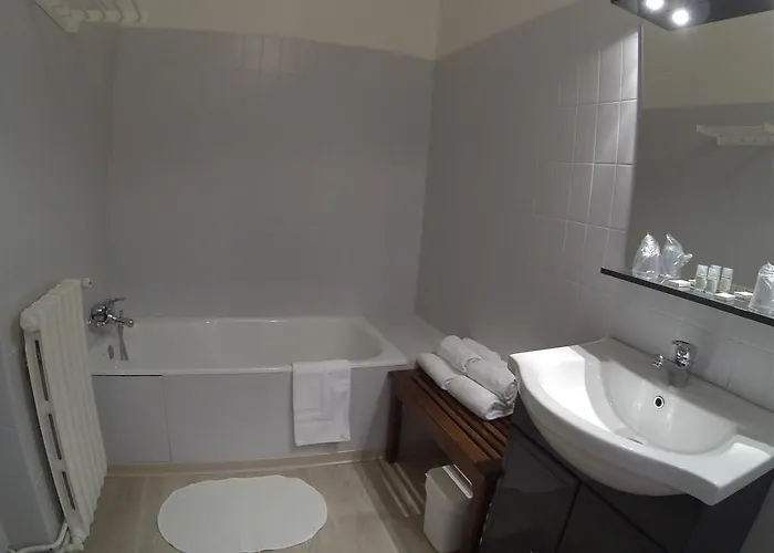 贝格城堡公寓 *