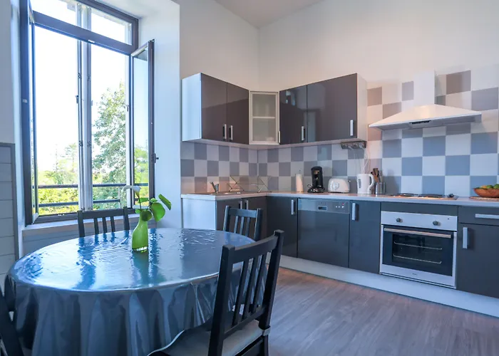 贝格城堡公寓 Cazaubon