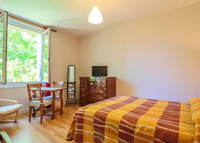 公寓 贝格城堡公寓 Cazaubon