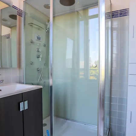 Appartement Du Chateau De Begue *