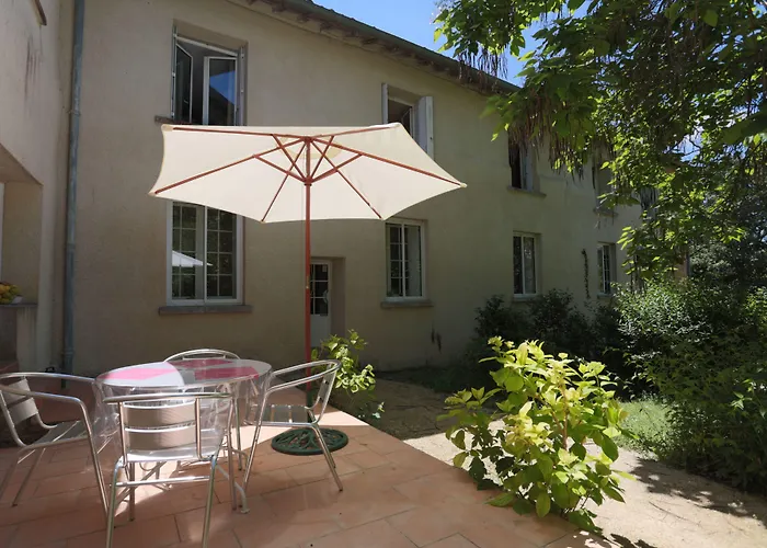 Apartment Du Chateau De Begue